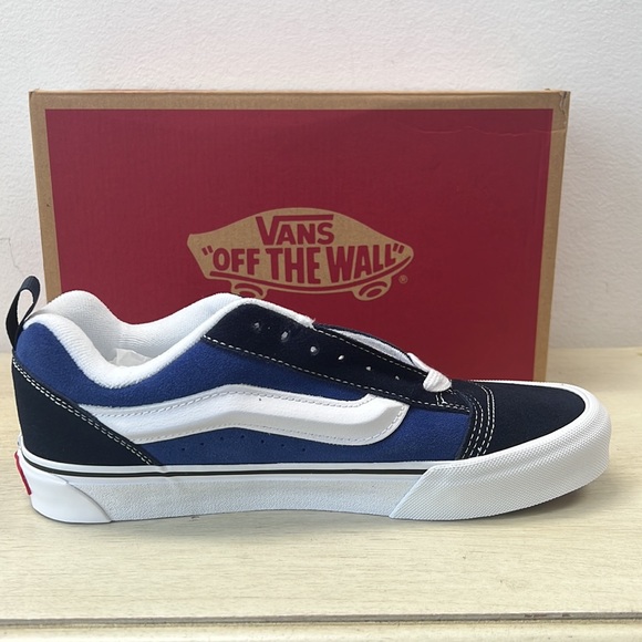 NIB - Vans Knu Skool Skate Shoe , Navy/True White - Picture 7 of 14